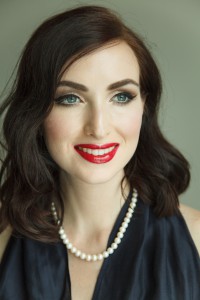 Hollywood Makeup